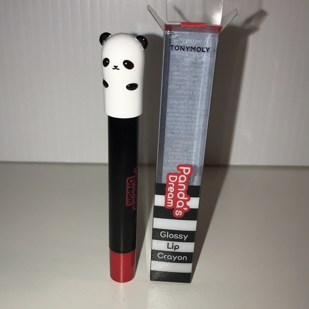 TonyMoly Panda's Dream Glossy Lip crayon in red berry NEW